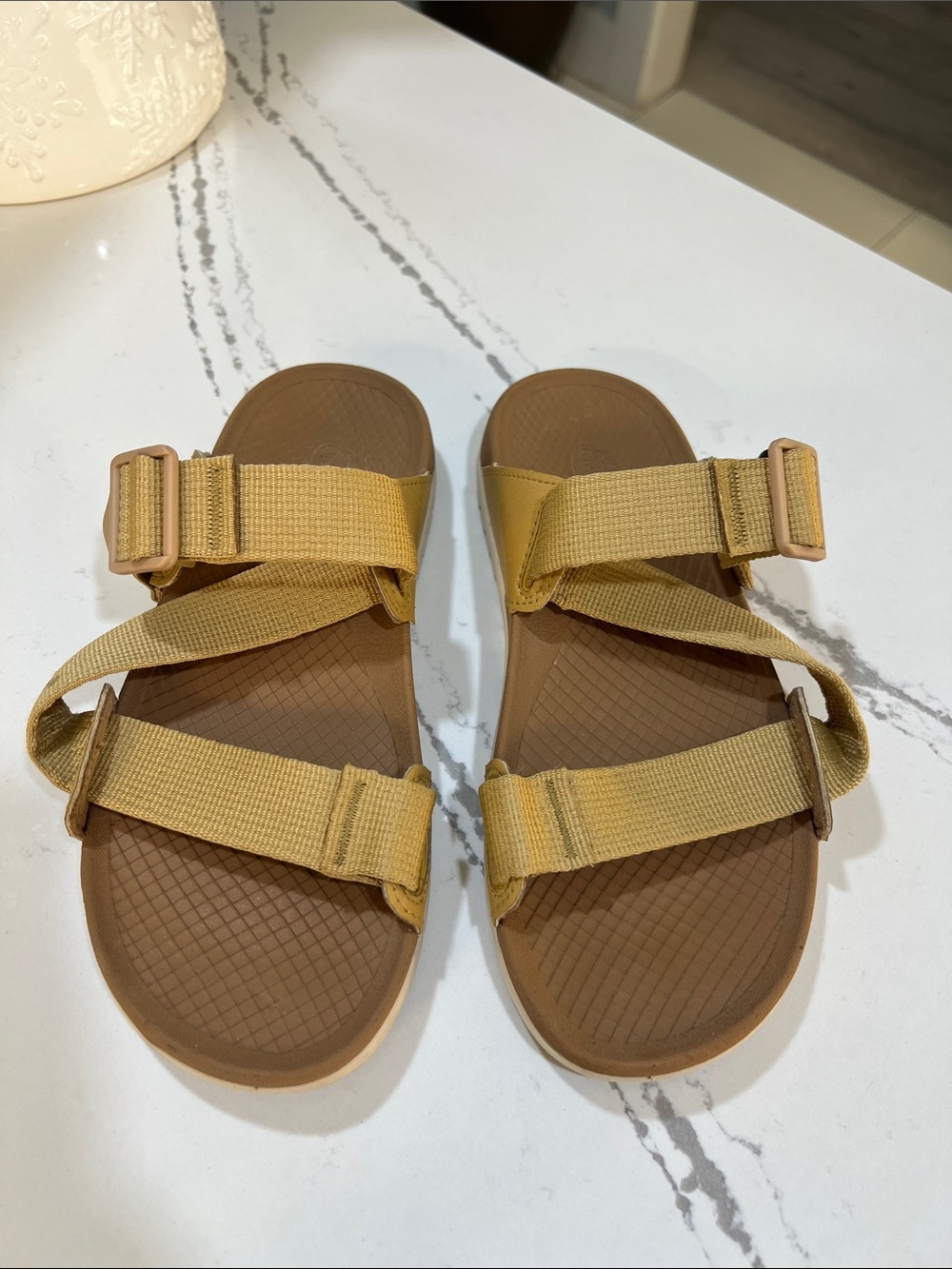 Chaco Brown Tan Two-Strap Slide Sandal size W5